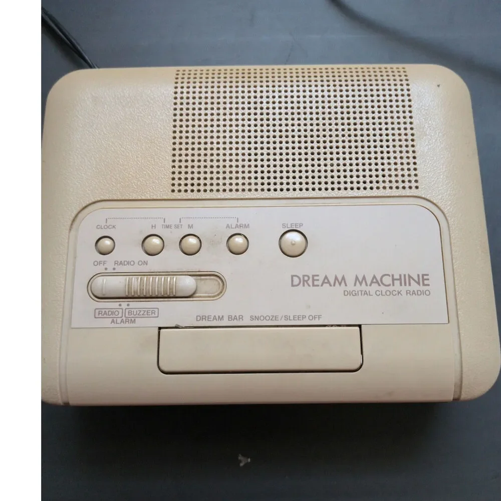 Vintage Sony Dream Machine ICF-C240 Digital AM/FM Clock Radio Tested Working